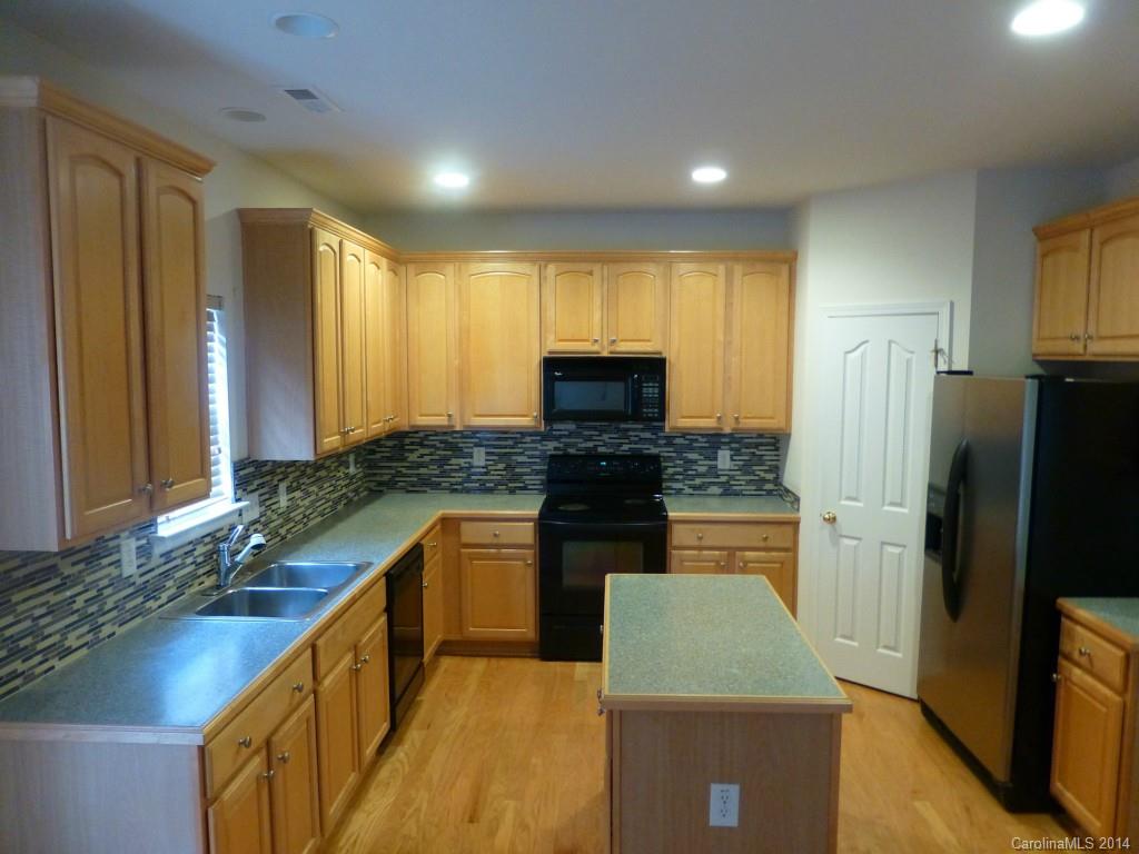 Southampton Commons - Residential Lease