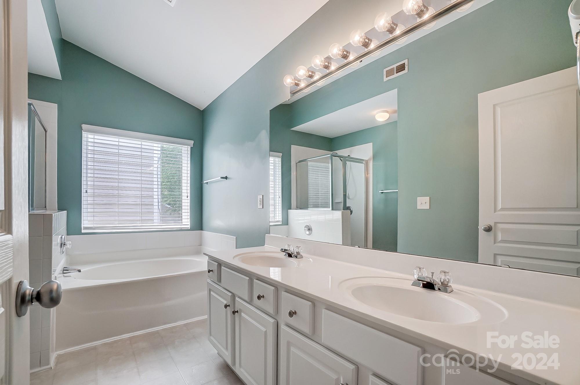 Villages Of Avonlea - Residential