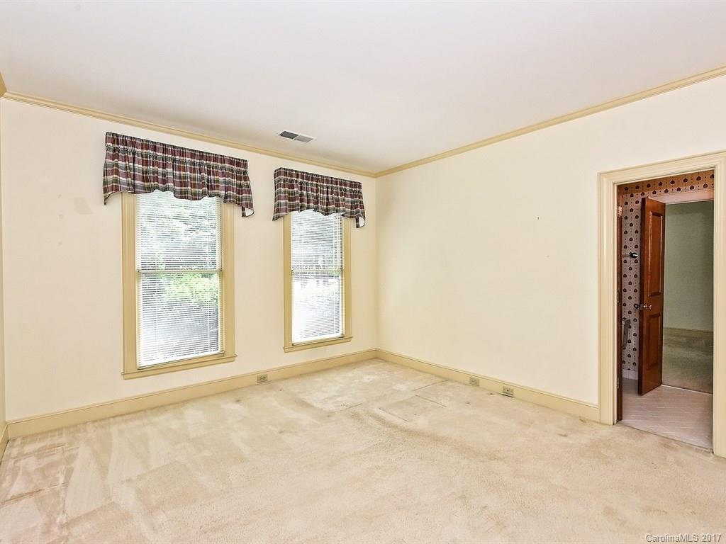 Quail Hollow - Residential