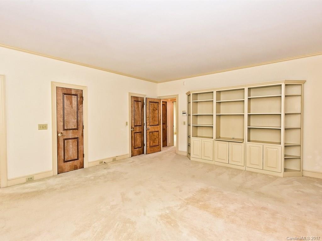 Quail Hollow - Residential