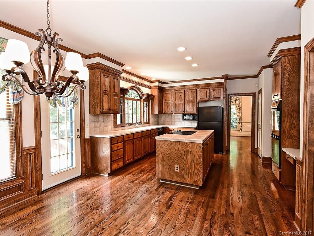 Quail Hollow - Residential