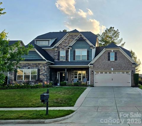 Photo of 2827 Donegal Drive, Kannapolis, NC 28081 (MLS # 4392745)