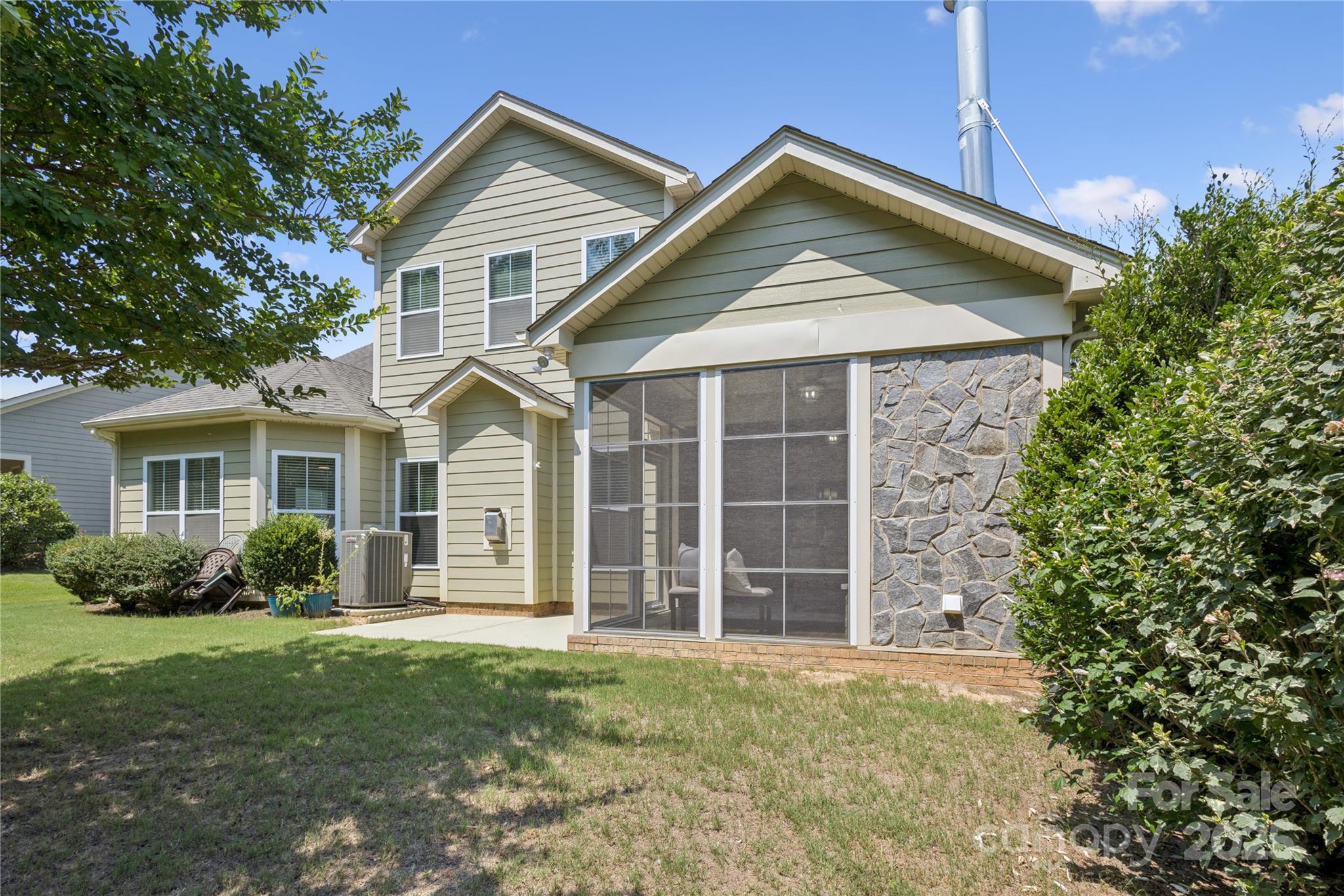 Hawks Creek - Residential