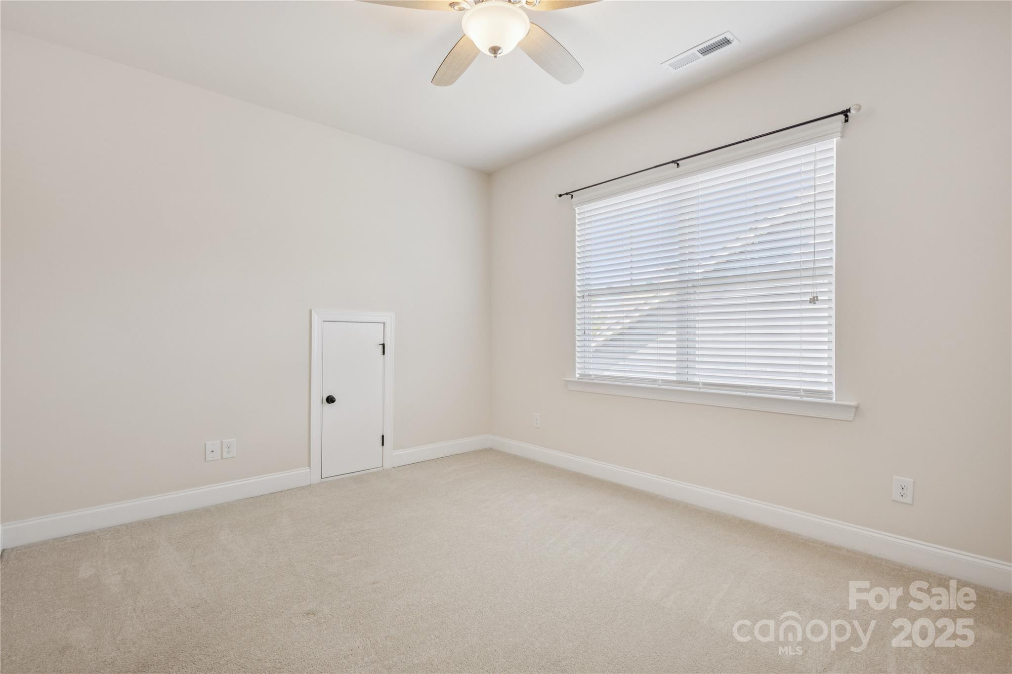 Hawks Creek - Residential