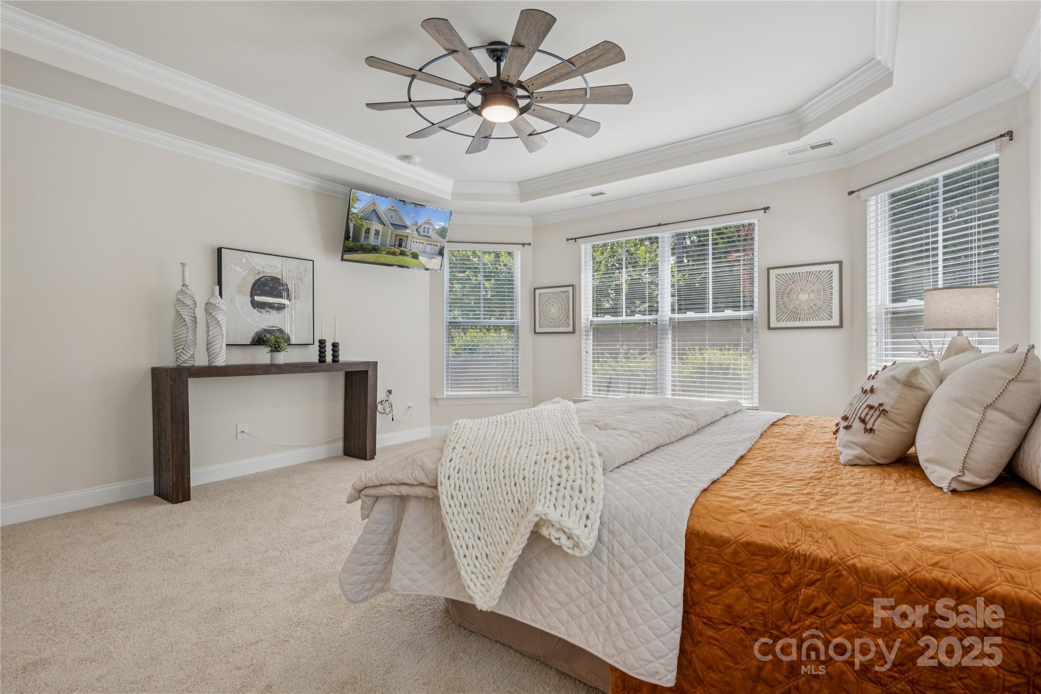 Hawks Creek - Residential