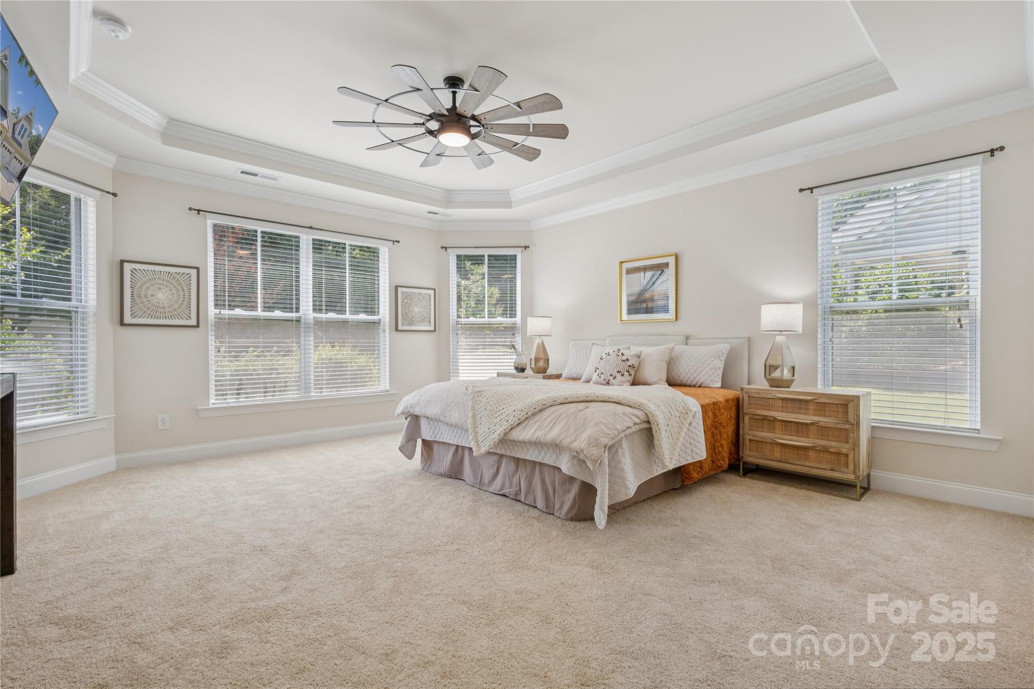 Hawks Creek - Residential