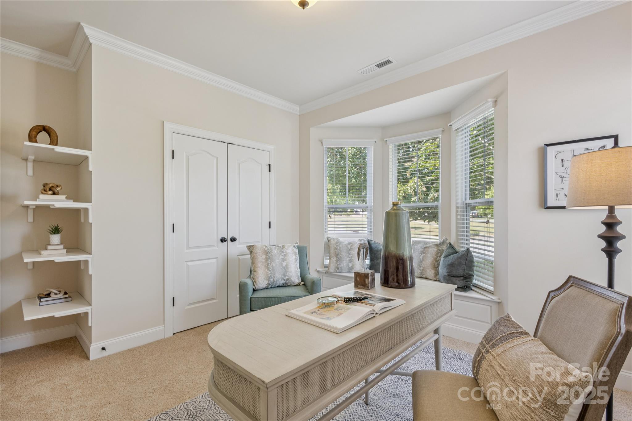 Hawks Creek - Residential