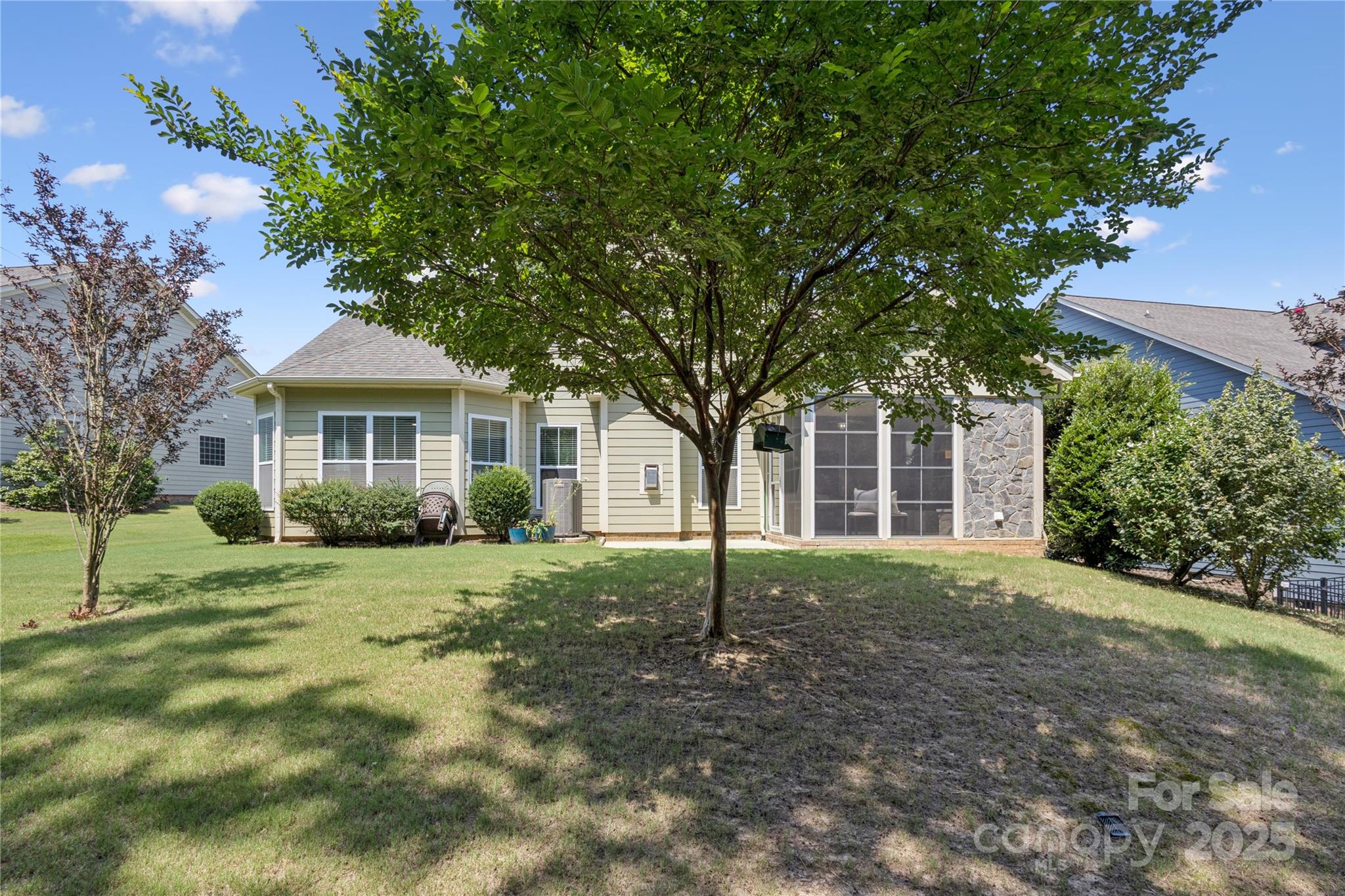 Hawks Creek - Residential