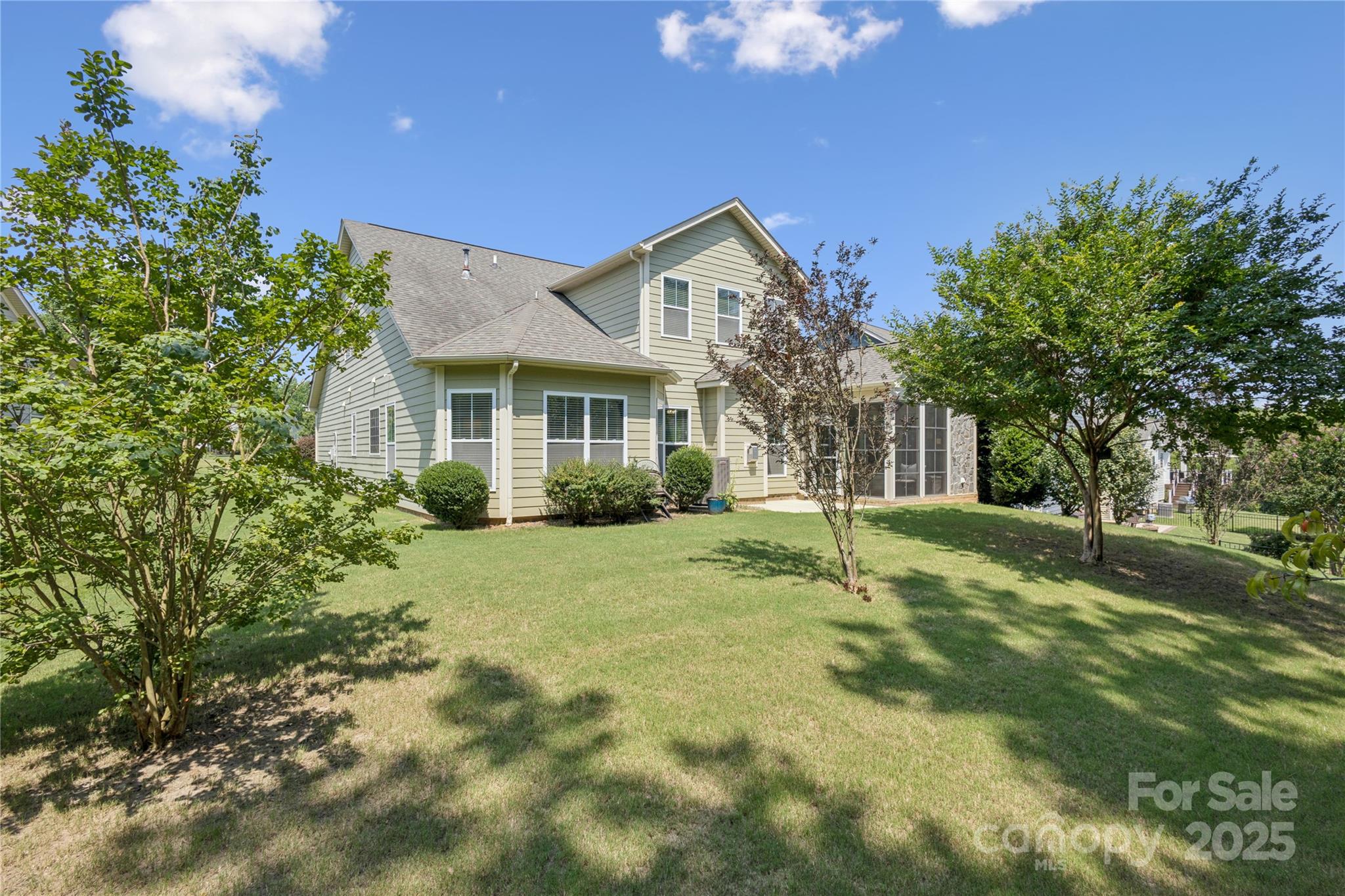 Hawks Creek - Residential