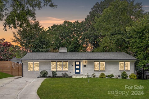 Photo for 313 Blackthorne Lane