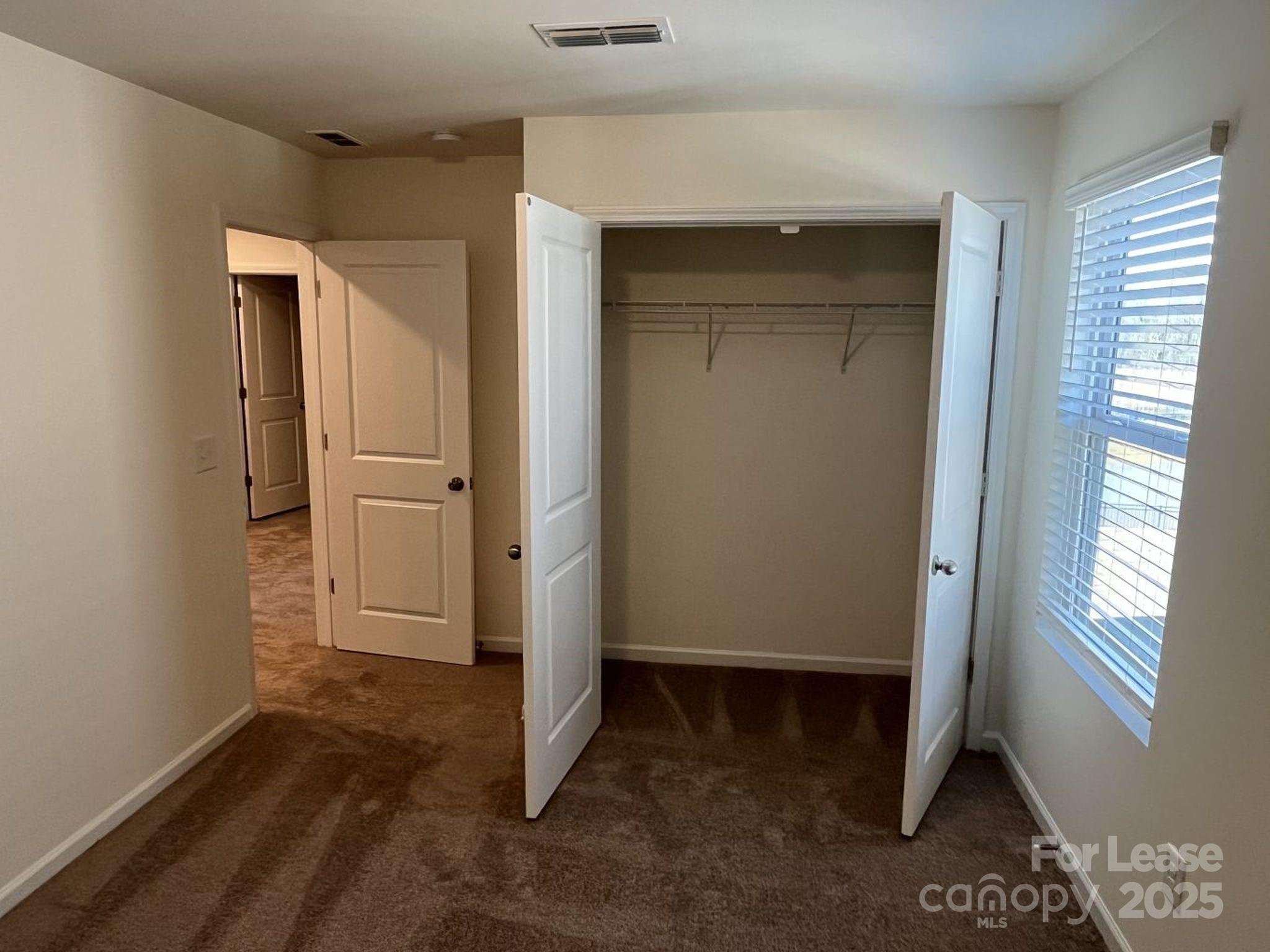 Stallings Brook - Residential Lease