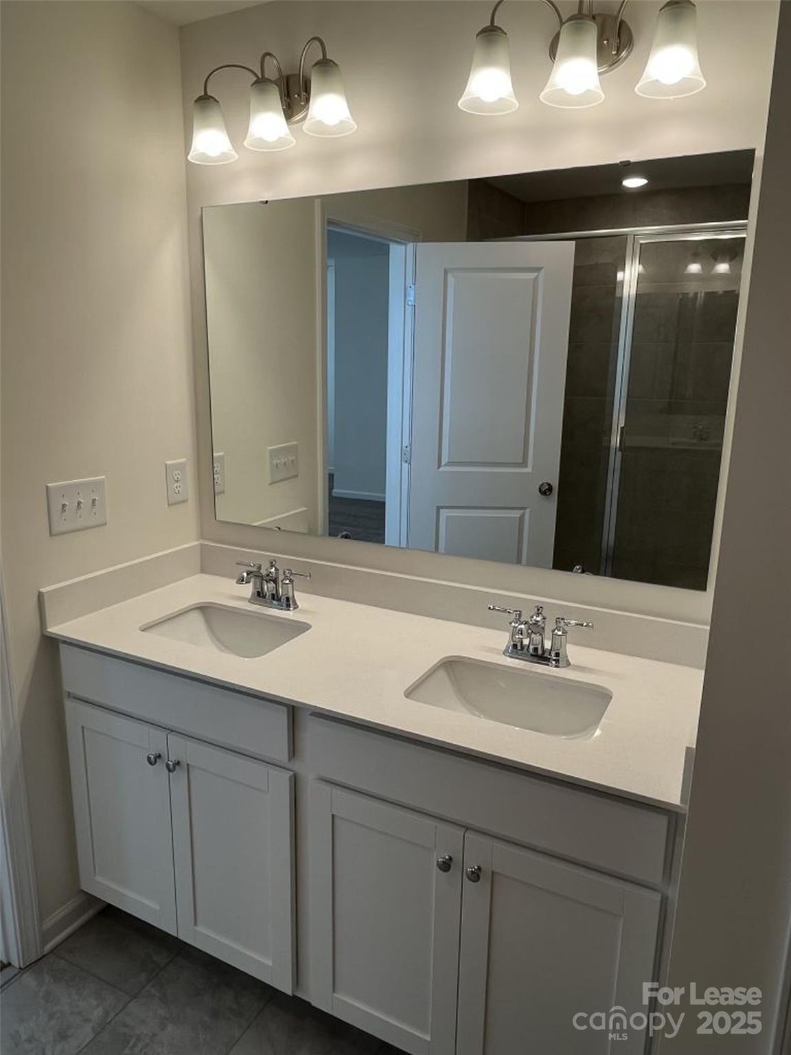 Stallings Brook - Residential Lease