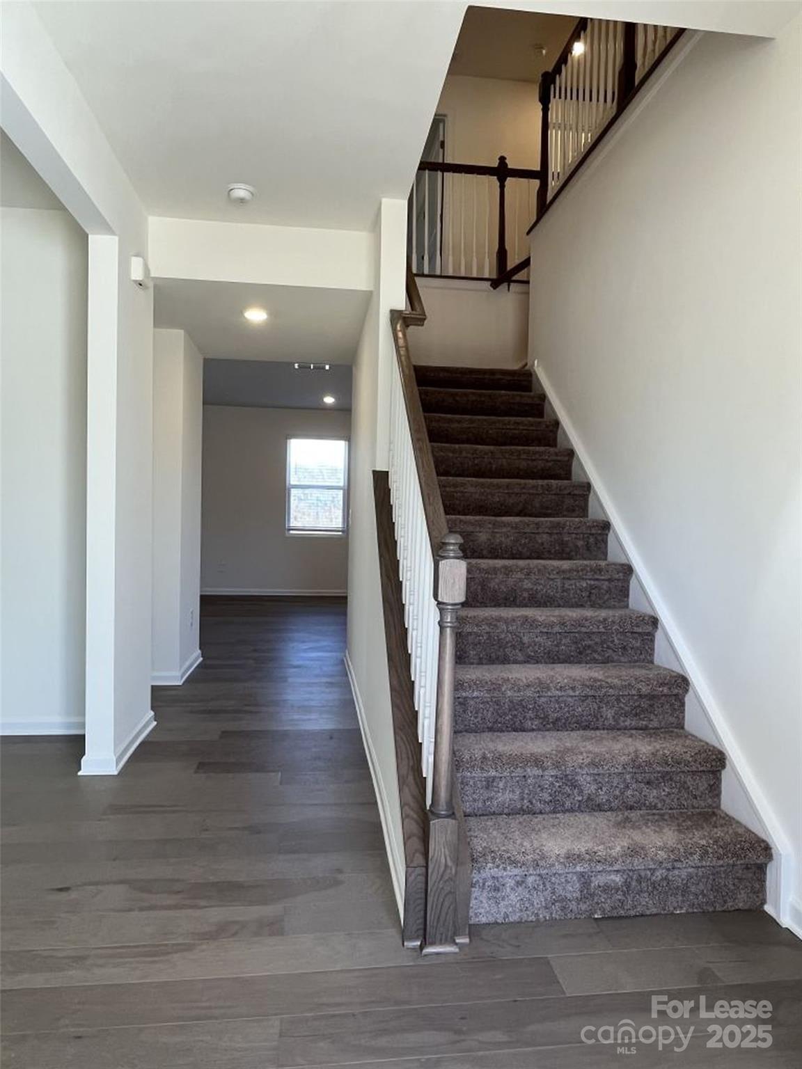 Stallings Brook - Residential Lease