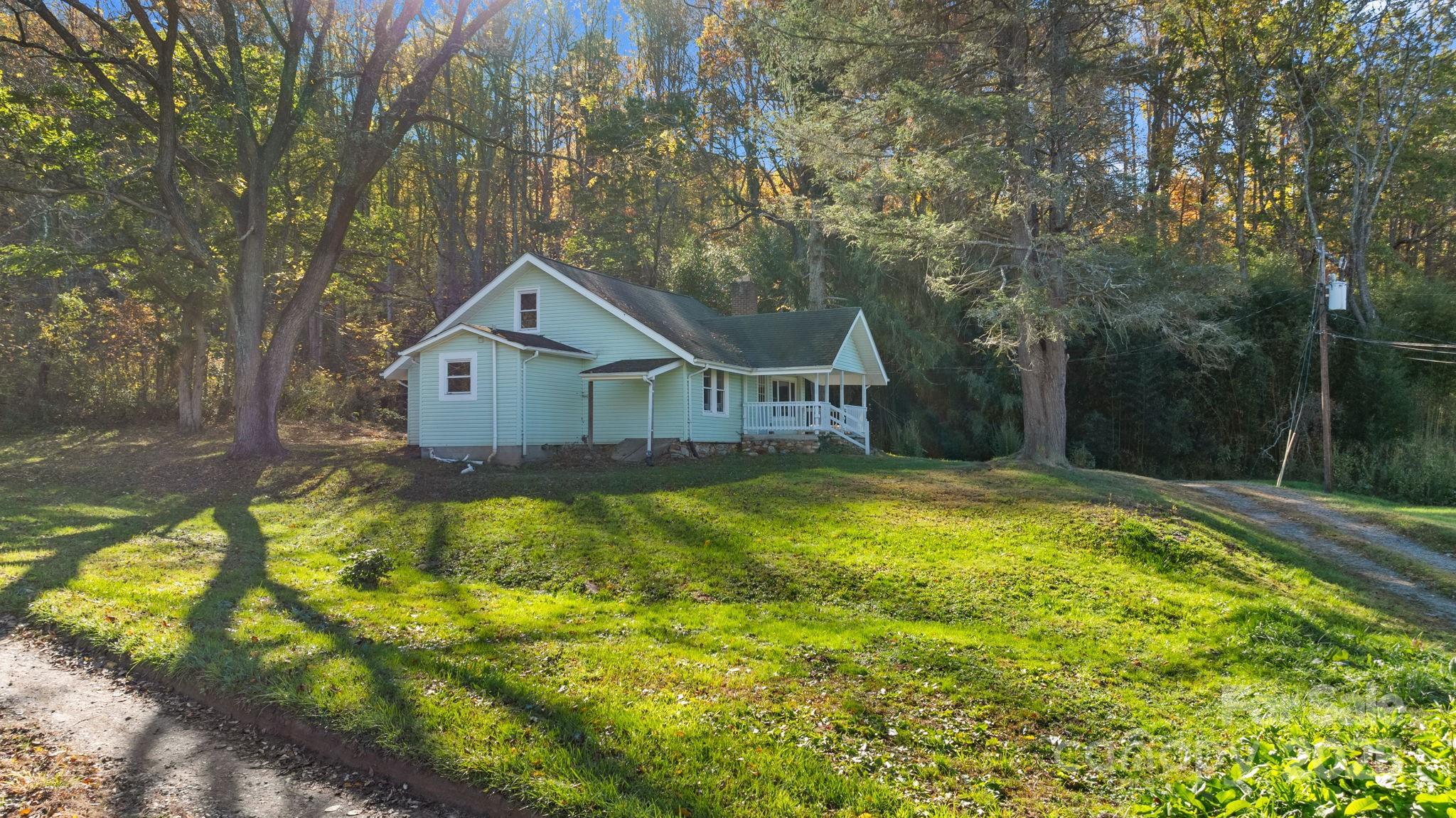 220 Mountain Springs Lane