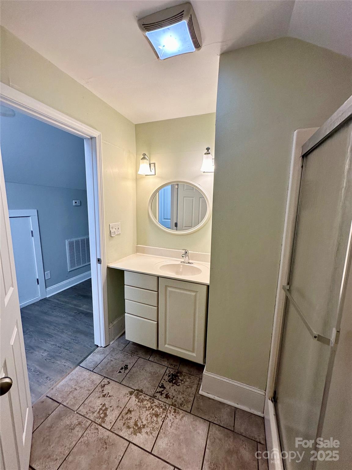 Royal Oaks - Residential