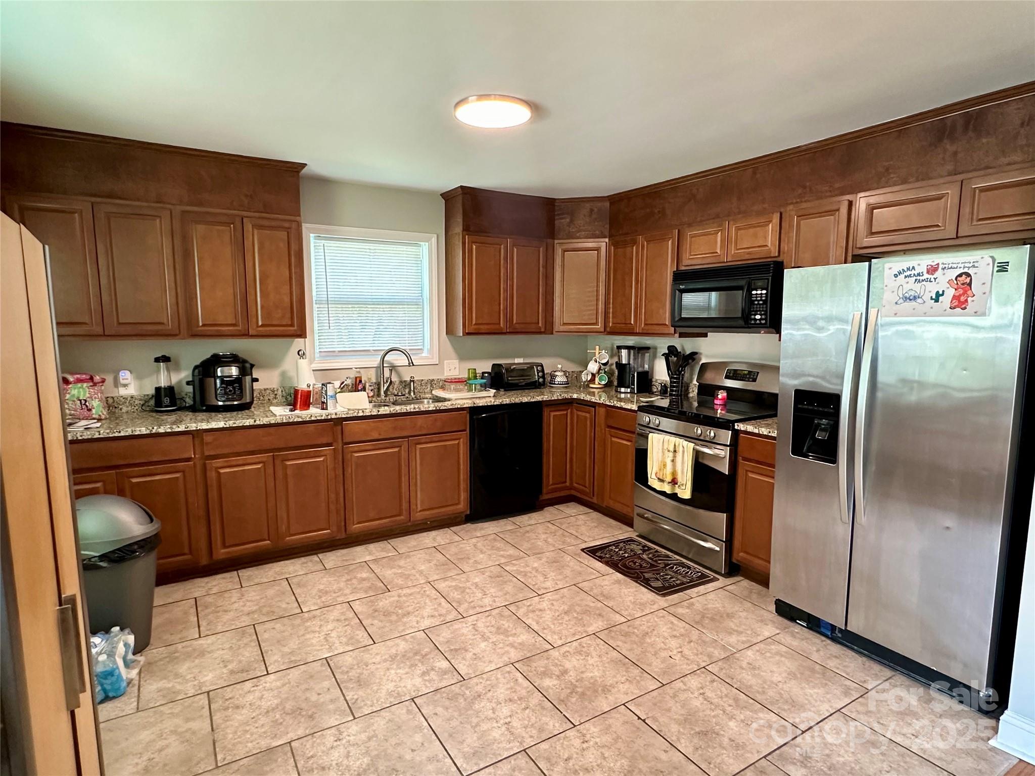 Royal Oaks - Residential