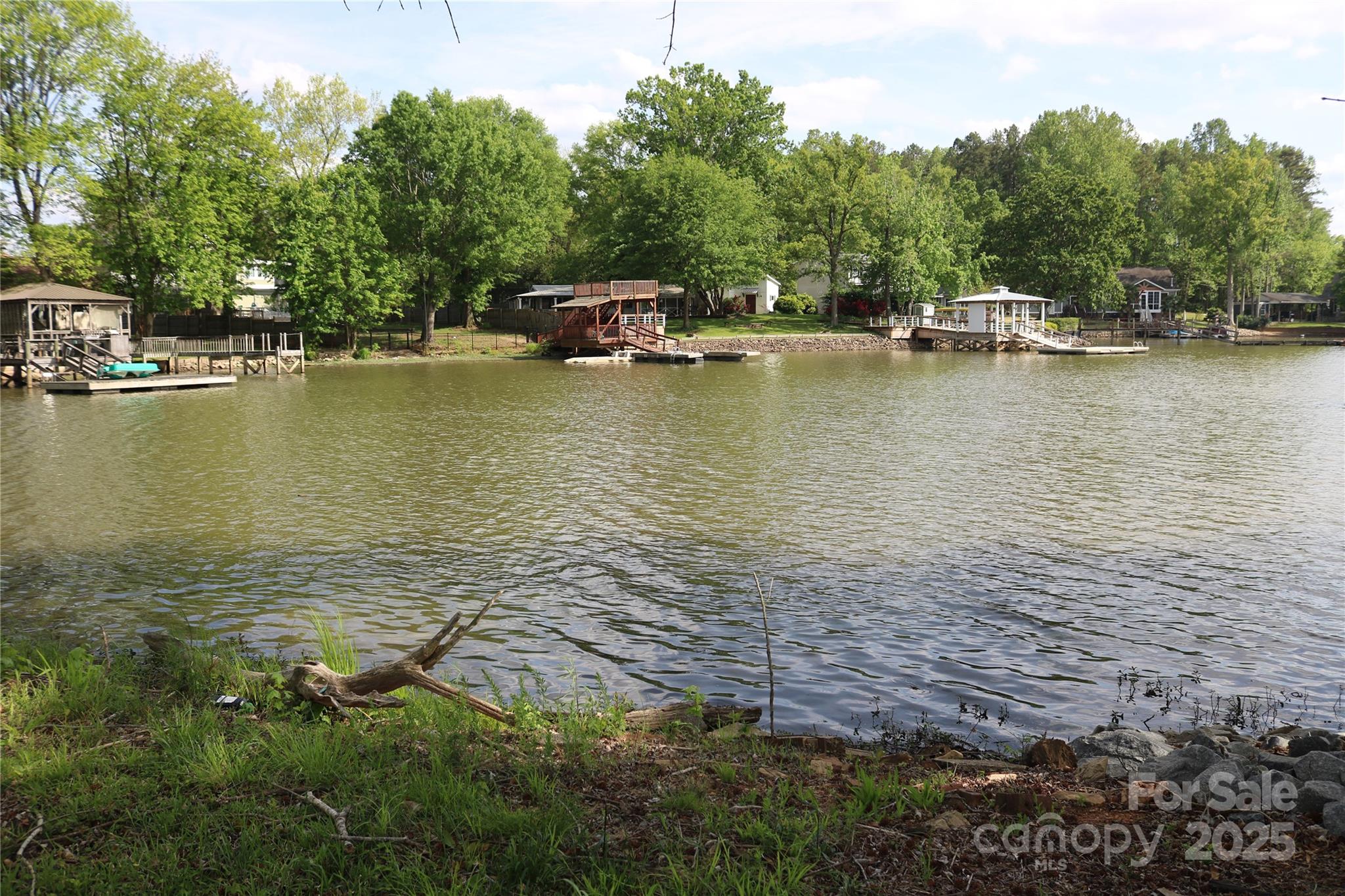 5165 Sapp Circle