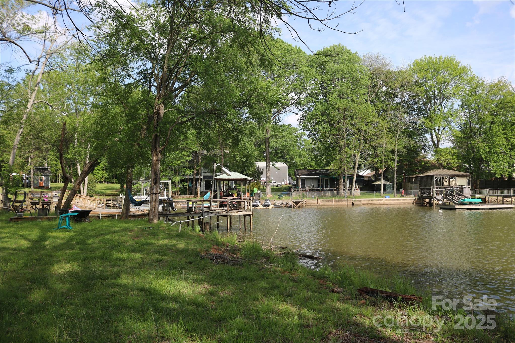 5165 Sapp Circle