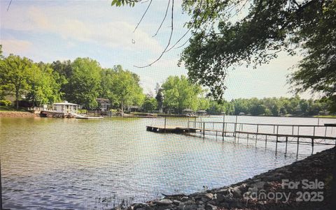 5165 Sapp Circle Clover SC 29710