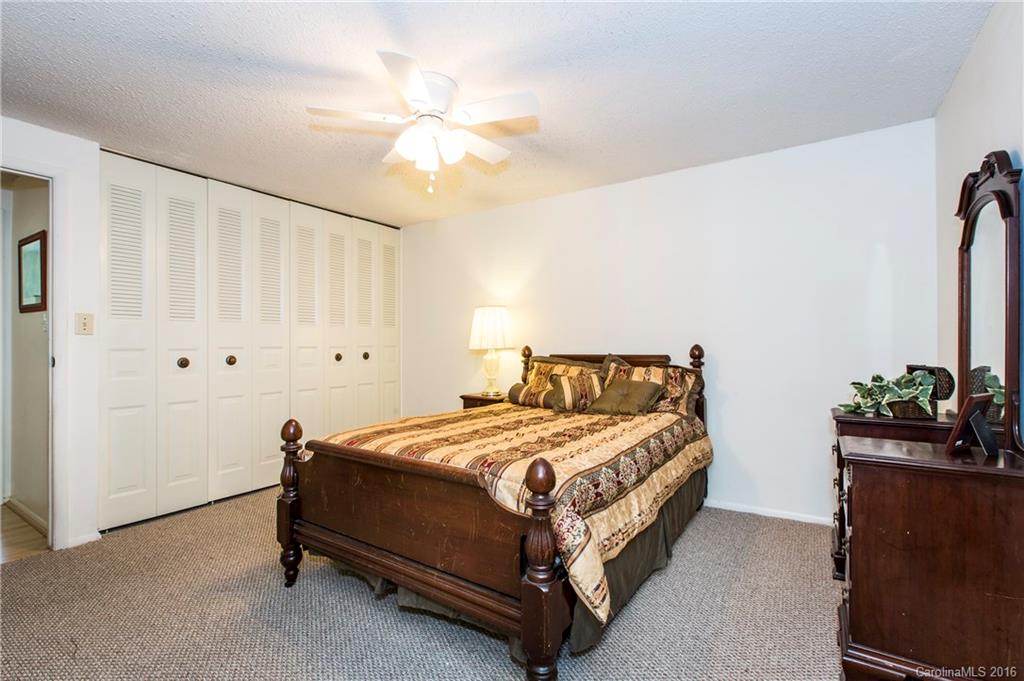 Holly Hills - Residential