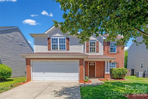 Photo of 1472 Haverford Road NW, Concord, NC 28027 (MLS # 4384226)