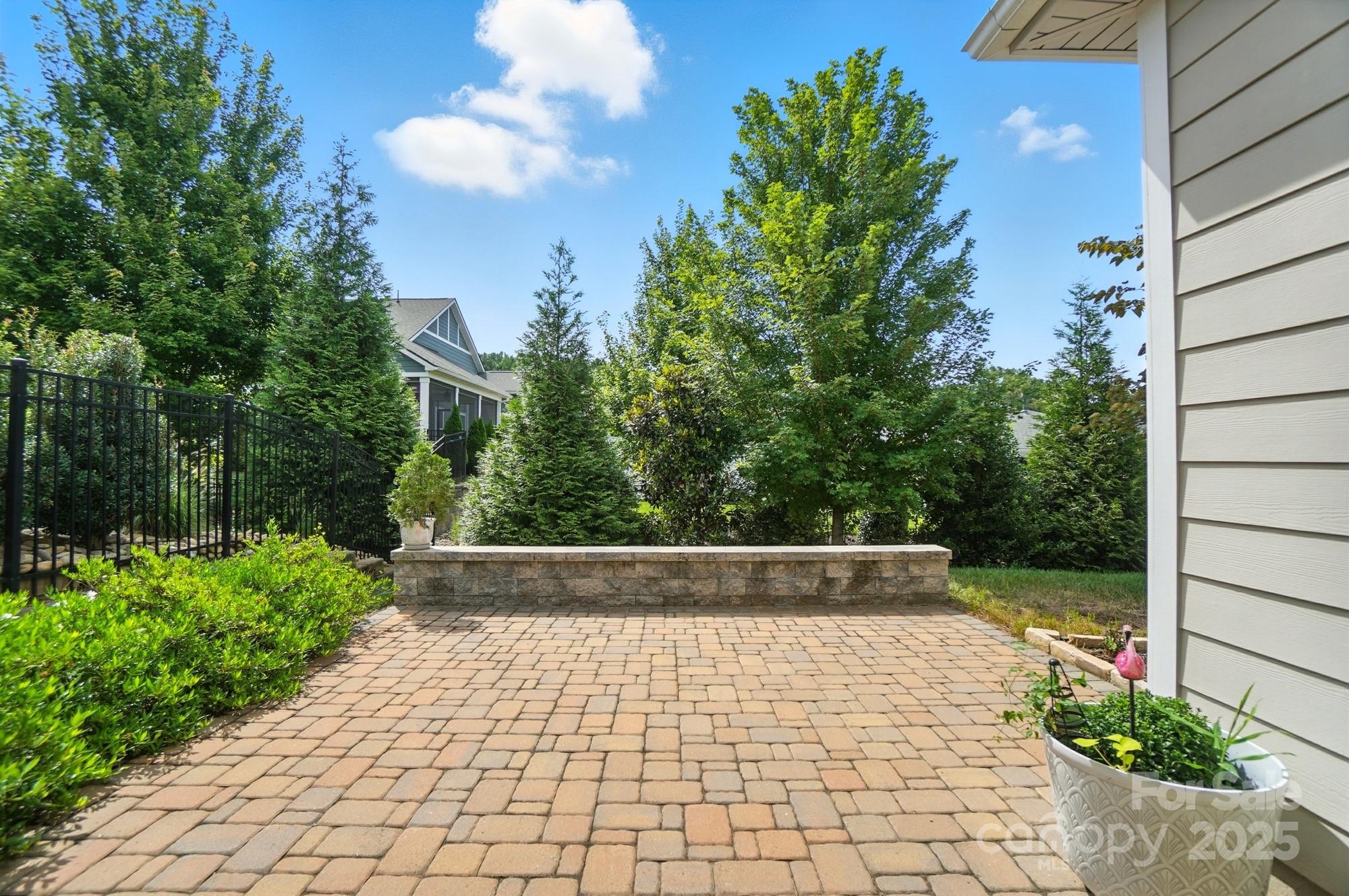 6236 Raven Rock Drive