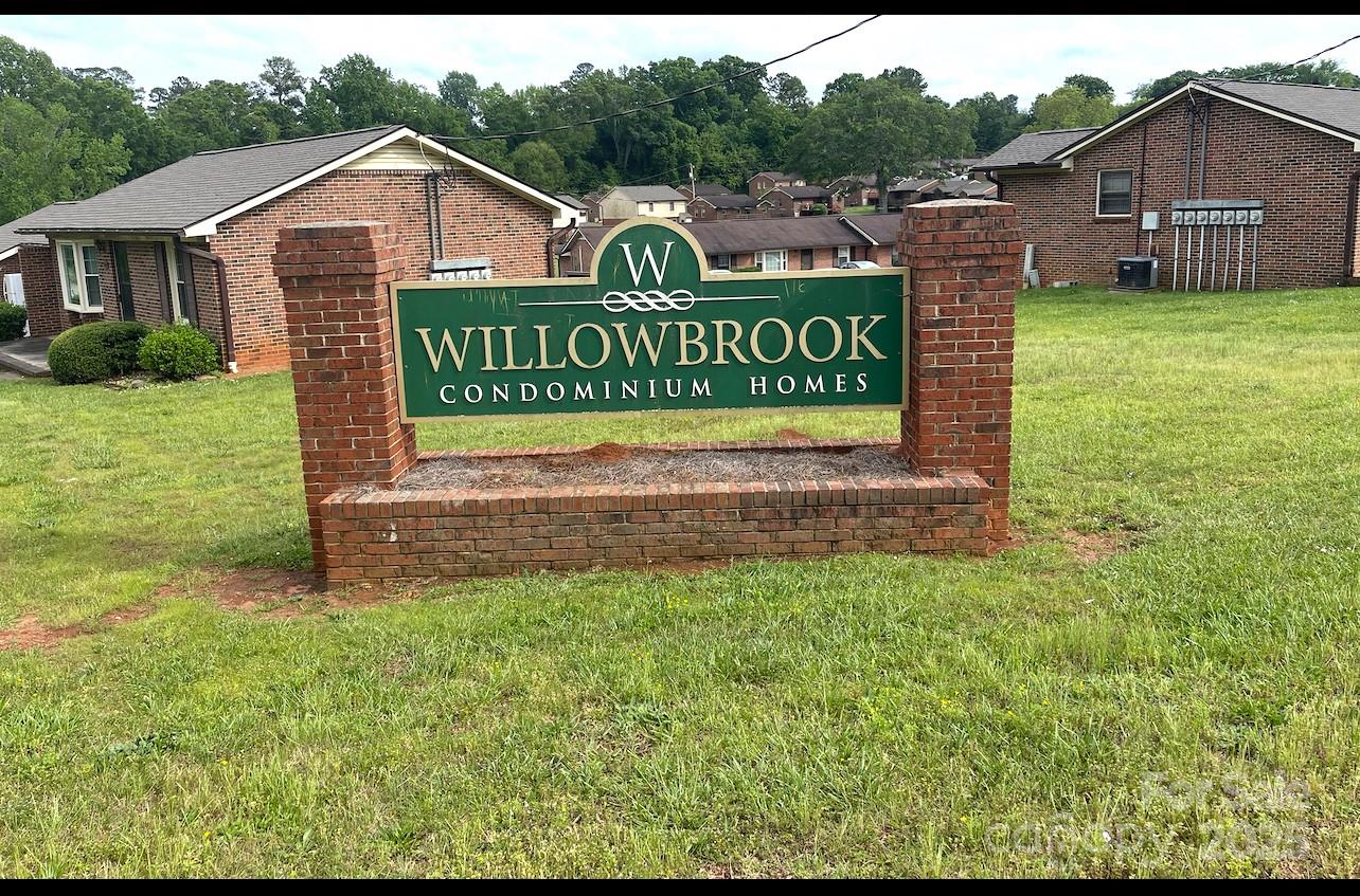 484 Willow Spring Lane B