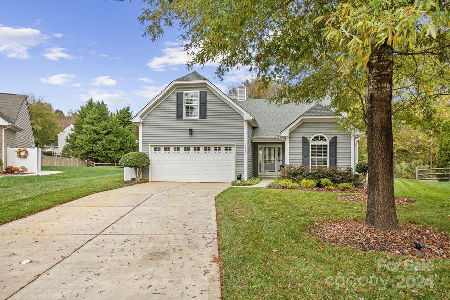 Discover your dream home in the Legacy Park Community! This impeccable, open concept property, located on a quiet cul-de-sac, has been extensively renovated, combining modern amenities with classic charm. Recent upgrades include a new roof, HVAC, appliances, remodeled kitchen, renovated bathrooms and much more. Enjoy spacious living areas filled with natural light, a stylish kitchen featuring quartz countertops/SS appliances, and luxurious bathrooms that offer a spa-like retreat. Step outside to a landscaped, newly fenced yard, perfect for relaxation or play. Energy-efficient features like a smart thermostat and HVAC enhance comfort and savings. The prime location provides easy access to shopping, dining, and top-rated schools. Community amenities include a pool, rec center, tennis courts, and a peaceful pond. With low SC taxes and countless upgrades, this home is not just a residence but a lifestyle waiting to be embraced. Don’t miss this opportunity!