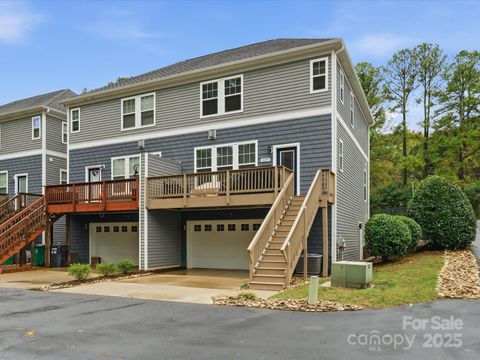 8529 Sharonbrook Drive Charlotte NC 28210