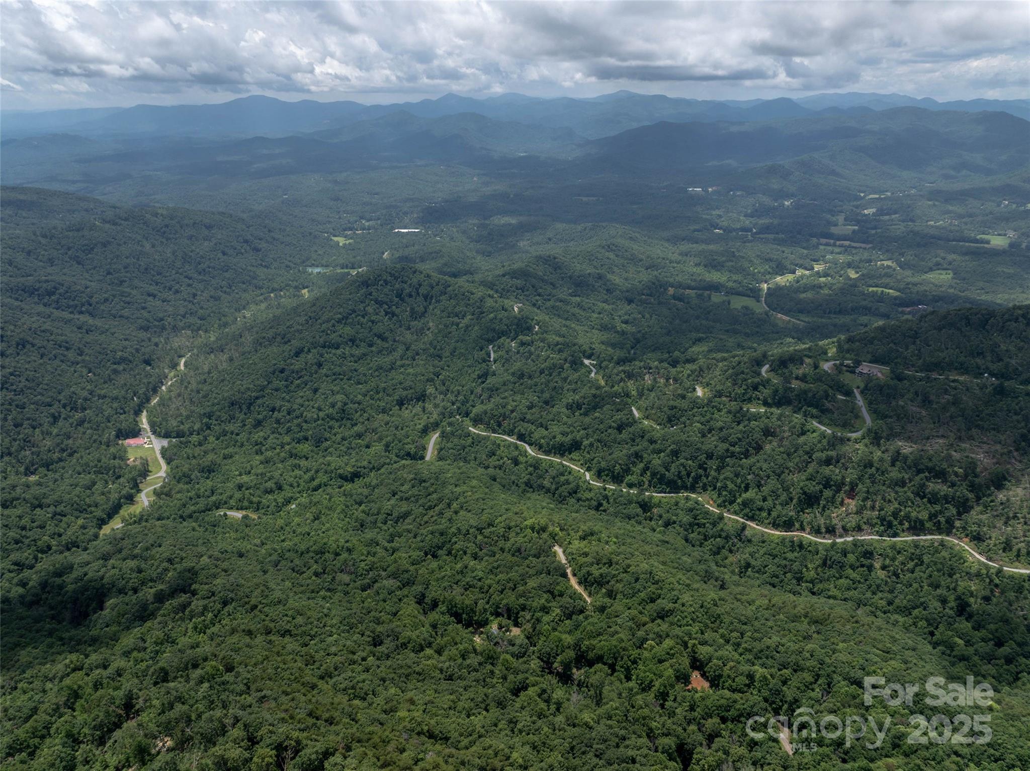 Pinnacle Mountain - Land