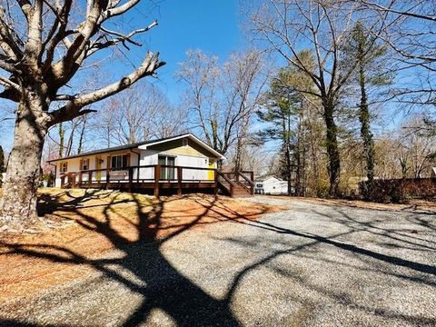 A home in Etowah