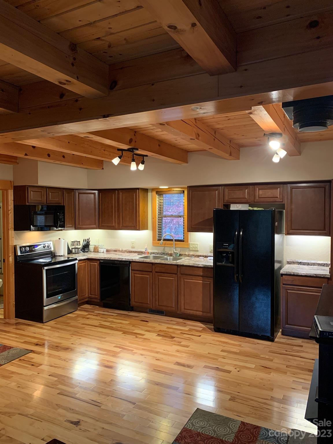 Hearthstone Ridge - Residential