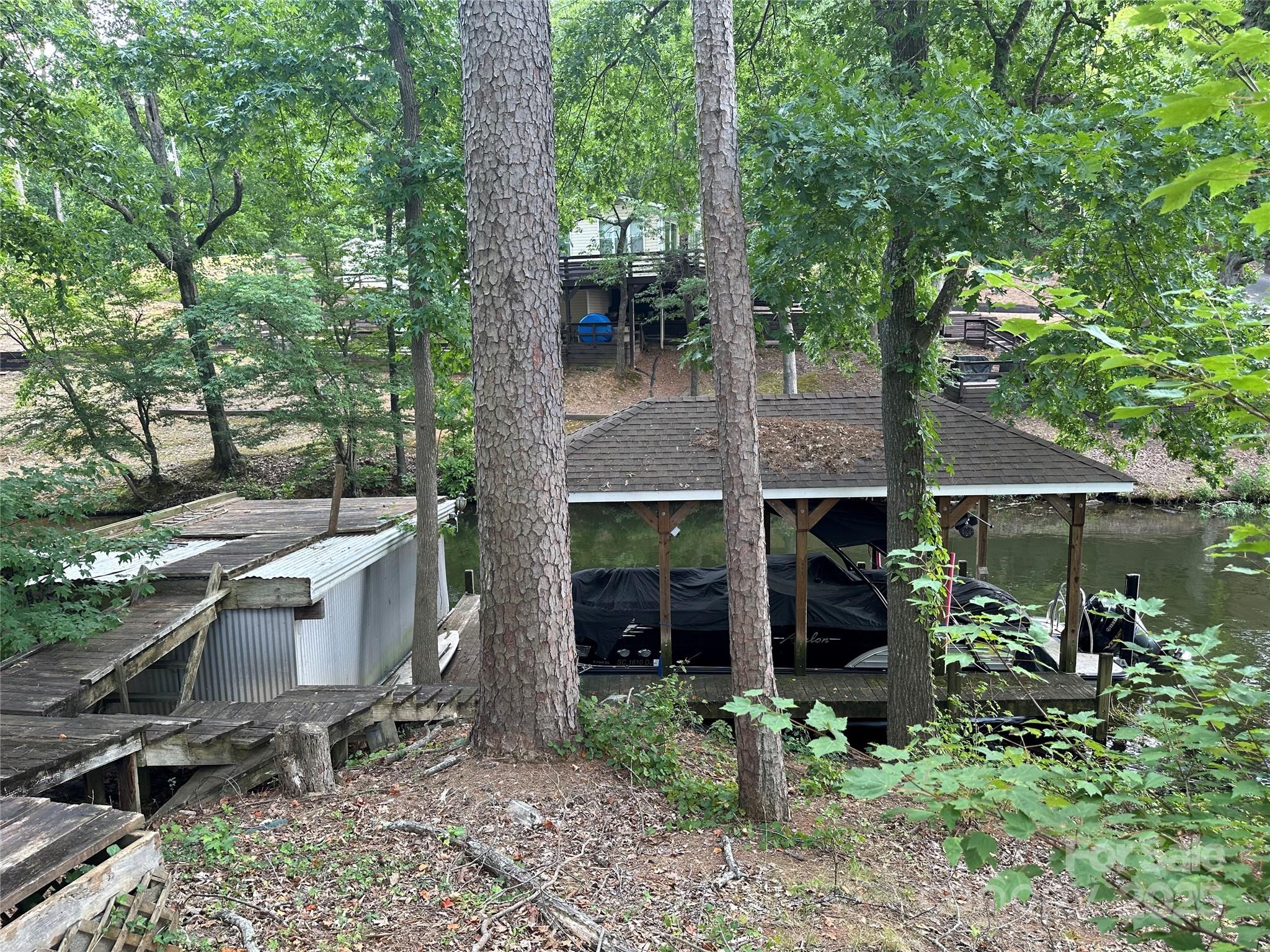 Holiday Shores - Residential