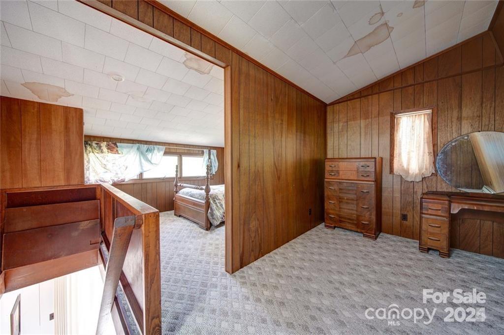 Holiday Shores - Residential