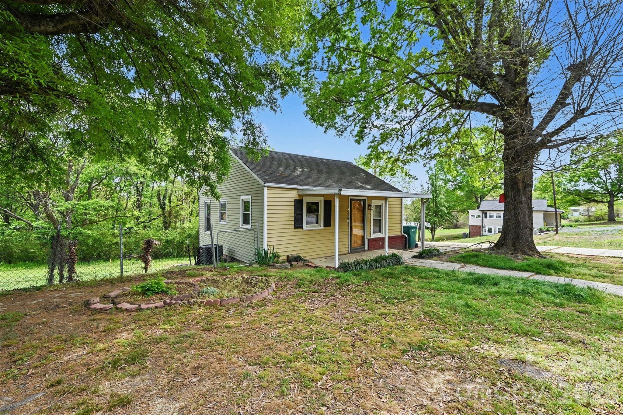 Whispering Pines - Residential