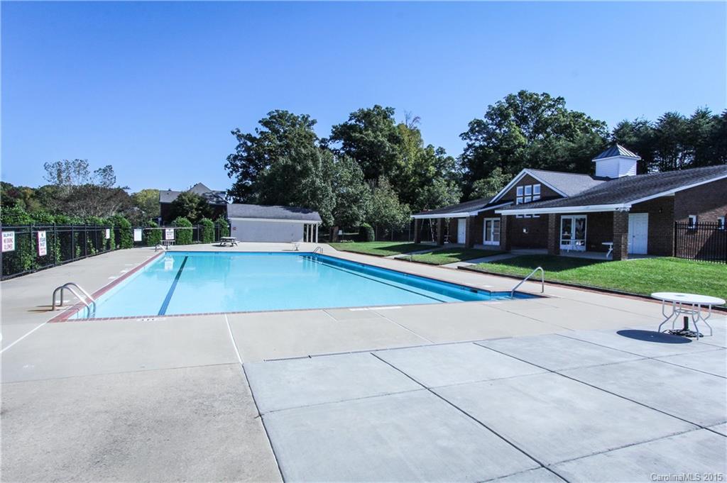 Beacon Knoll - Residential