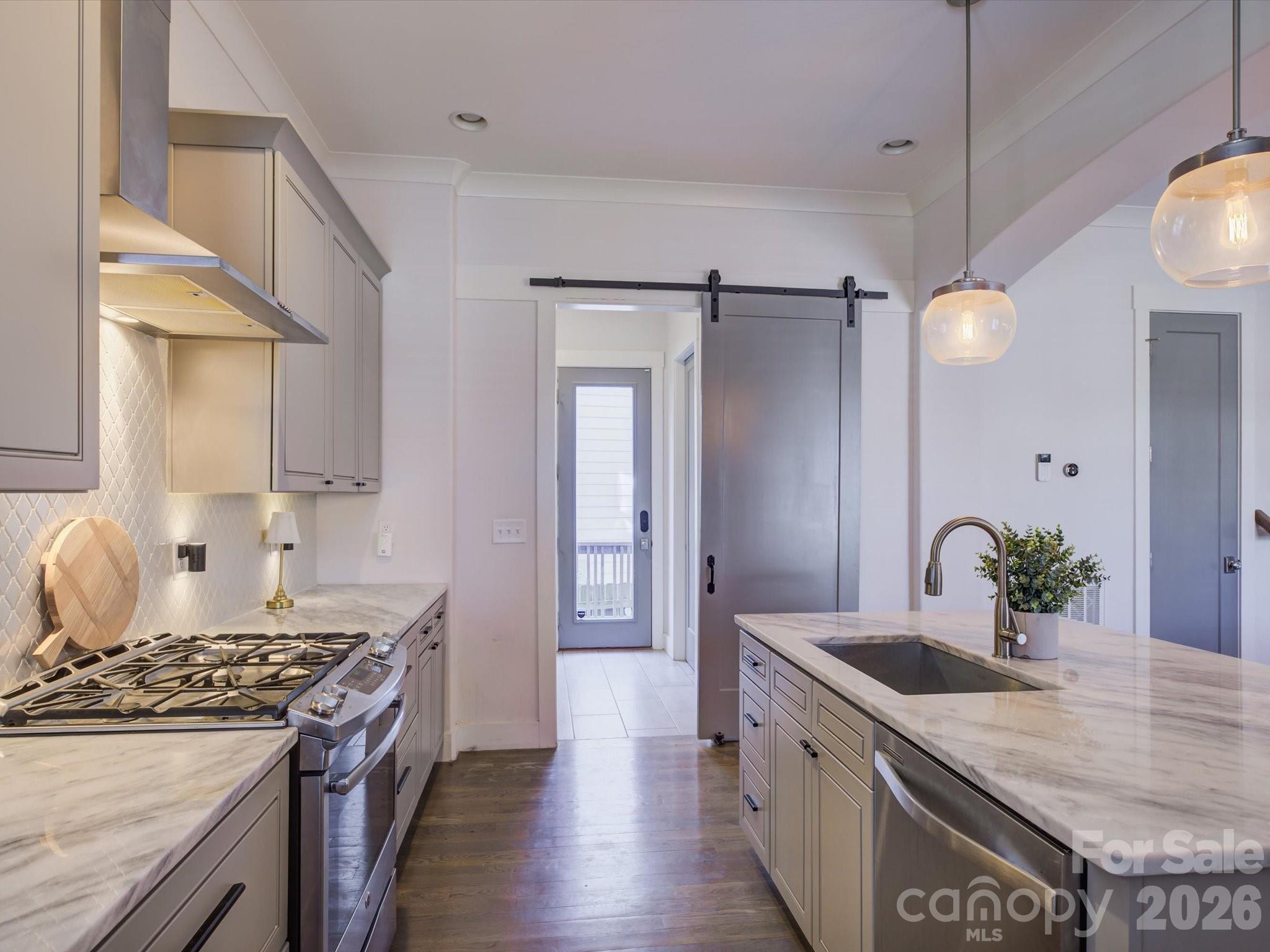 Villa Heights - Residential