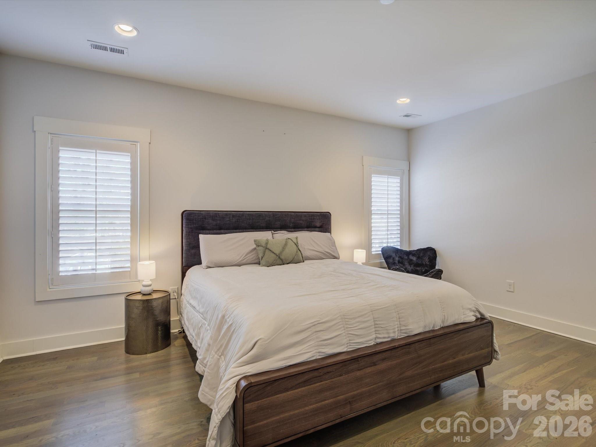 Villa Heights - Residential