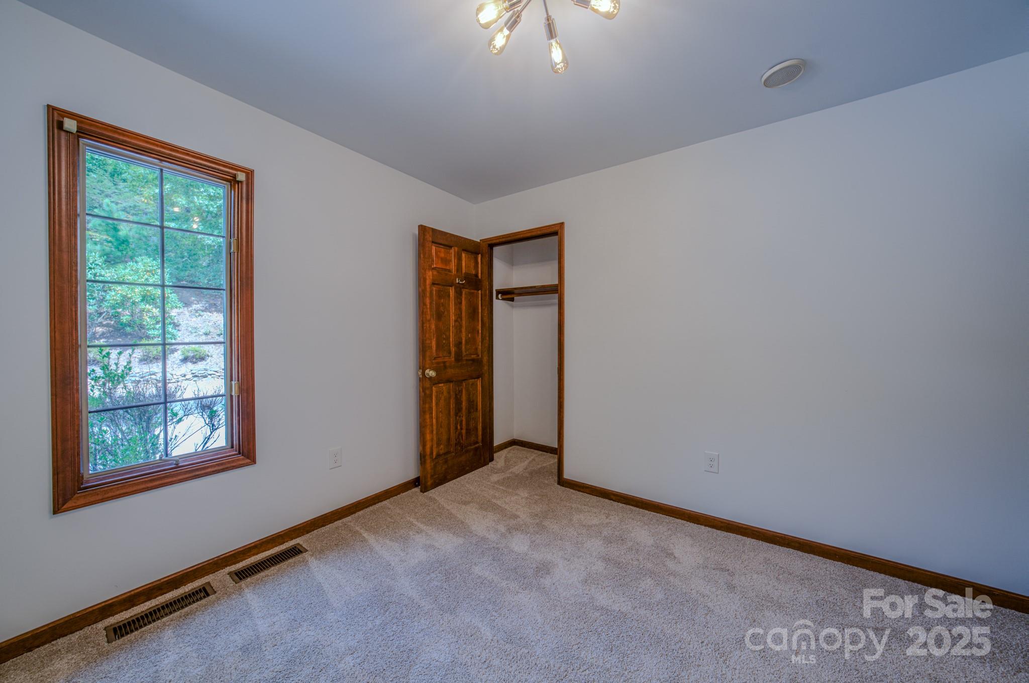 Woodside Hills - Residential