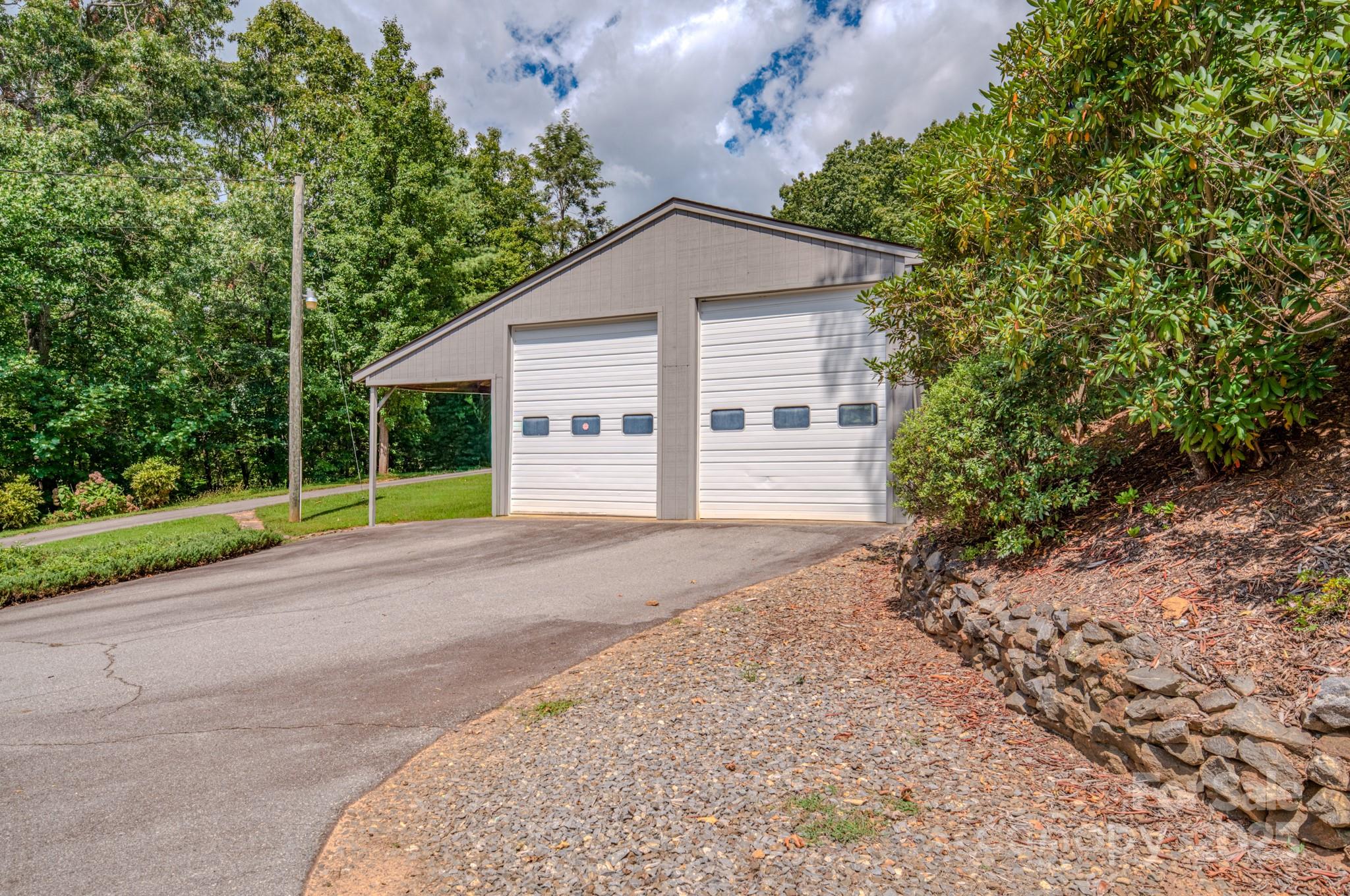 Woodside Hills - Residential