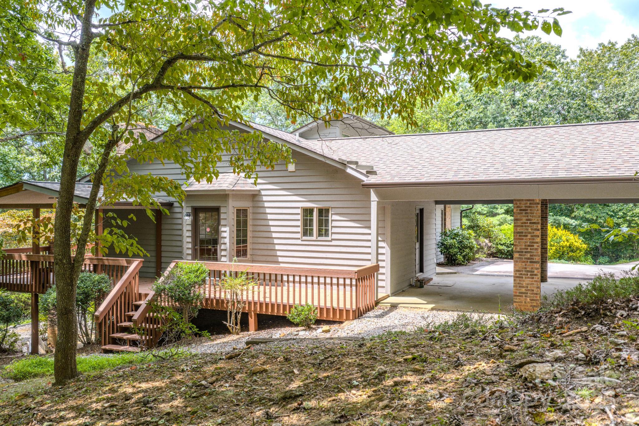 Woodside Hills - Residential