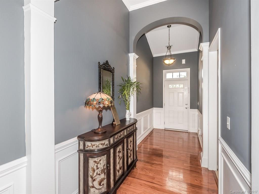 Ridge Pointe - Residential