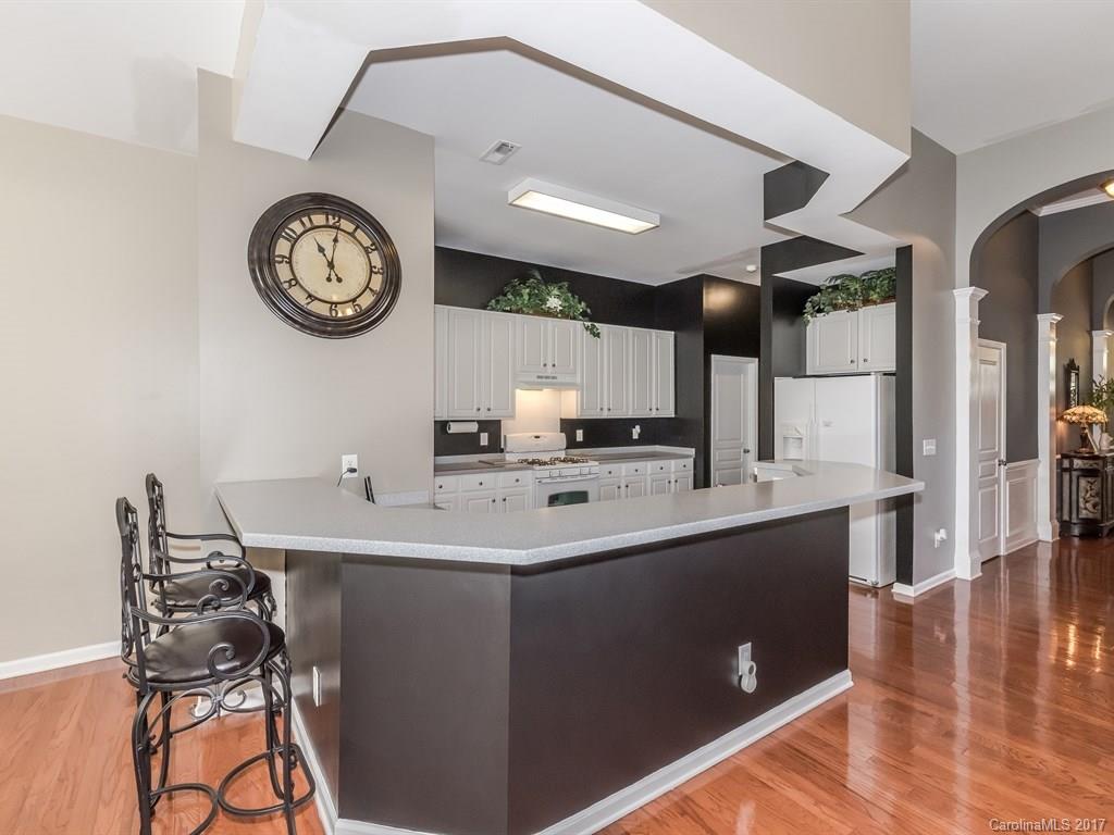 Ridge Pointe - Residential