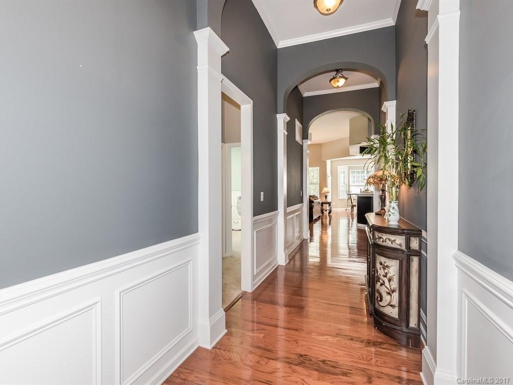 Ridge Pointe - Residential