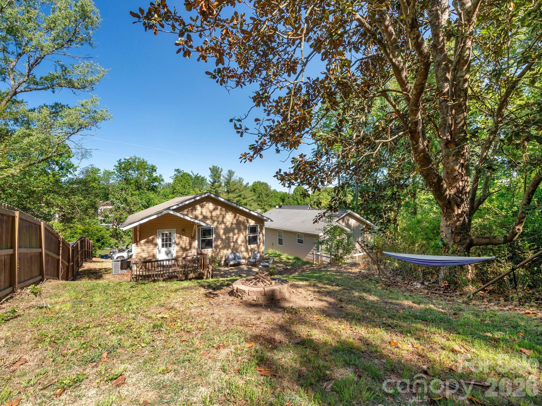 24 Hilldale Road