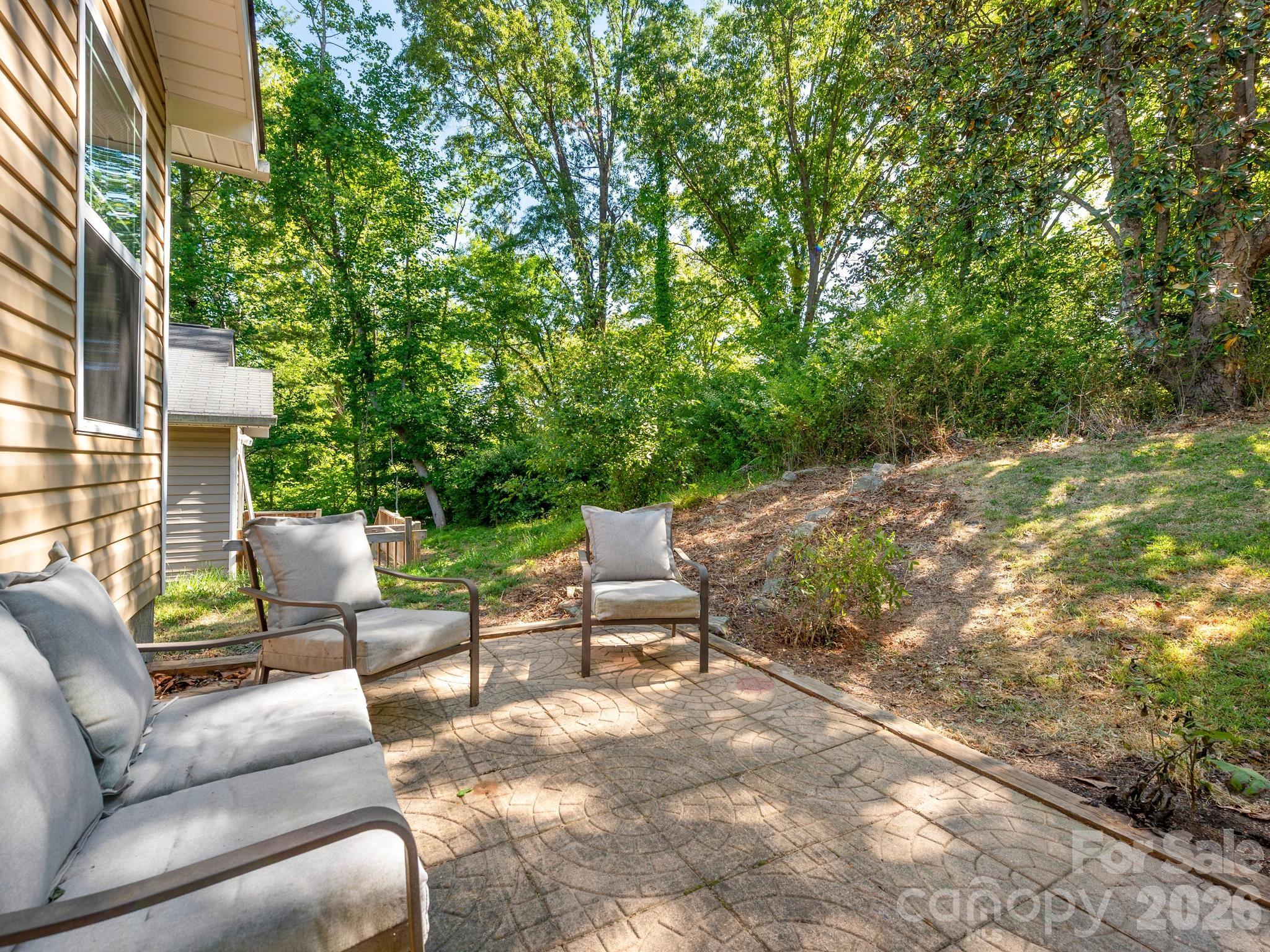 24 Hilldale Road