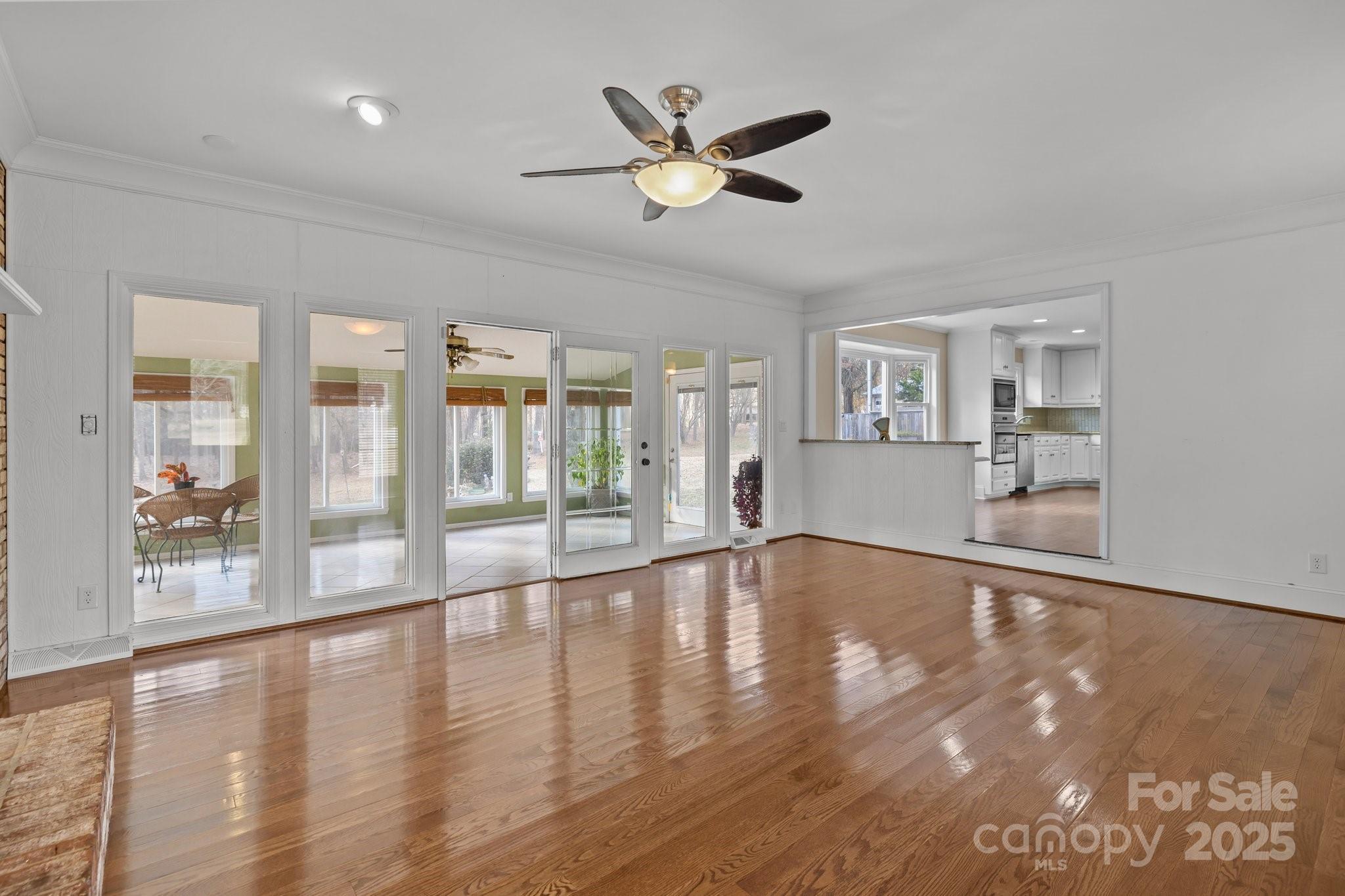 Caroline Acres - Residential