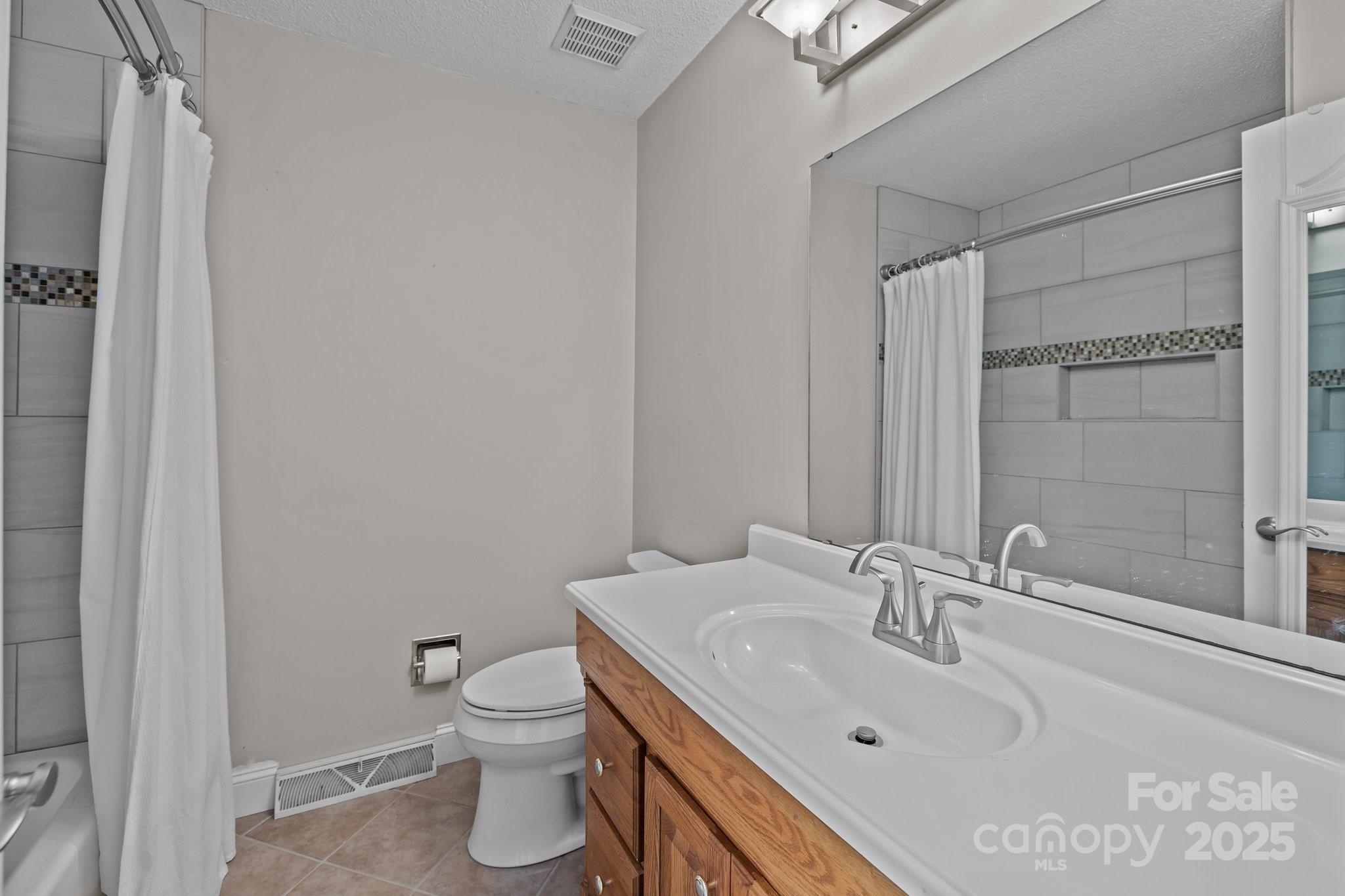 Caroline Acres - Residential