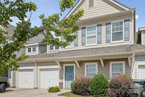 2822 Hopeton Court Monroe NC 28110