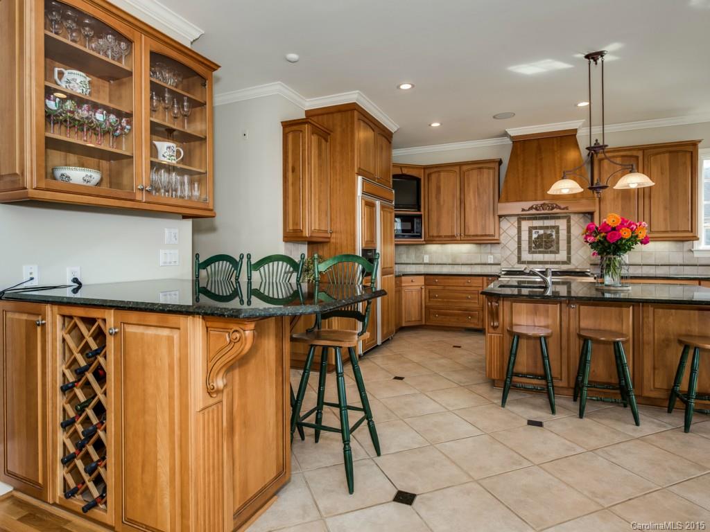 The Peninsula - Residential